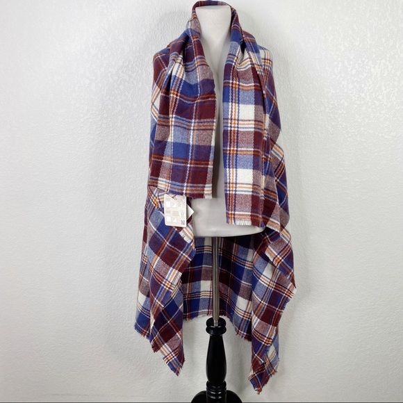 D&Y Red & Blue Plaid Blanket Scarf - Picture 2 of 8